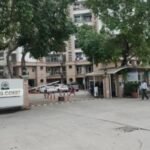 Residents protested against the increase in maintenance in Pearl Court Society IMAGE CREDIT TO REPORTER