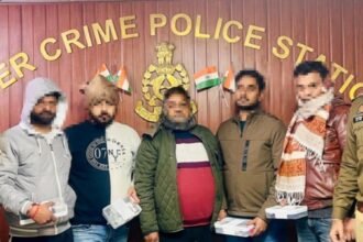 Gang who cheated by posing as insurance company representative busted, 5 thugs arrested IMAGE CREDIT TO POLICE