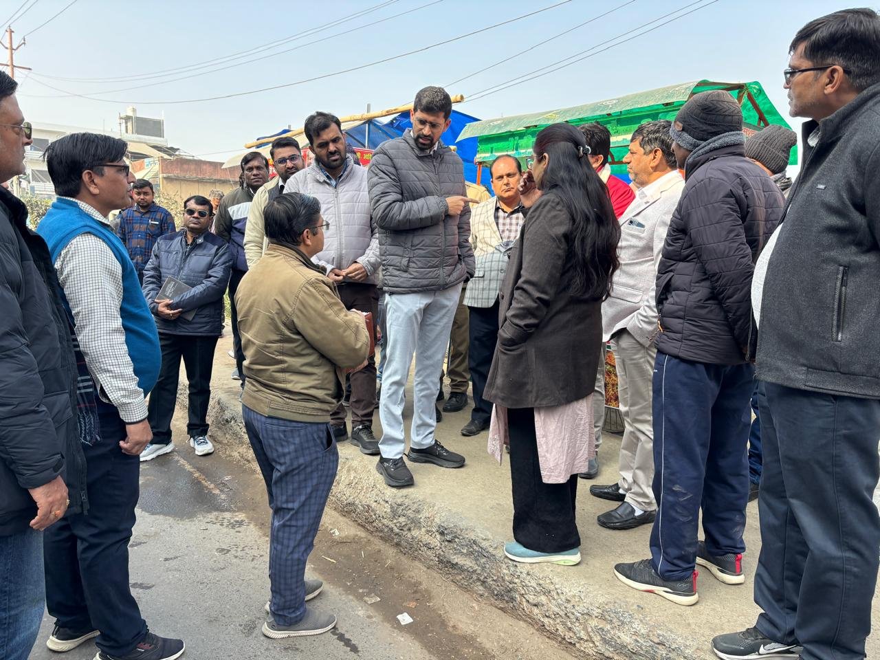 Speed of development on Dasna Mussoorie roads, roads and cleanliness system will improve soon with coordination IMAGE CREDIT TO INFORMATION DEPARTMENT