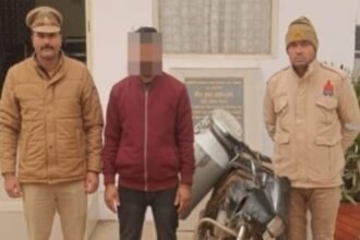 Motorcycle stolen from Haridwar recovered in Mandawali, accused sent to jail IMAGE CREDIT TO POLICE