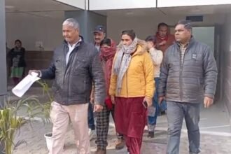 Taking bribe of 45 thousand, Anti Corruption Team arrested female Inspector Bhuvaneshwari IMAGE CREDIT TO POLICE