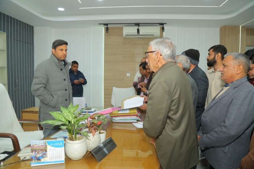 After disposal of the complaint, the officer should take feedback from the complainant: DM IMAGE CREDIT TO INFORMATION DEPARTMENT