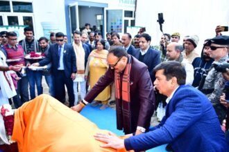 Deputy Chief Minister Brijesh Pathak visited Ghaziabad and performed cow worship while inspecting municipal projects. IMAGE CREDIT TO NAGAR NIGAM