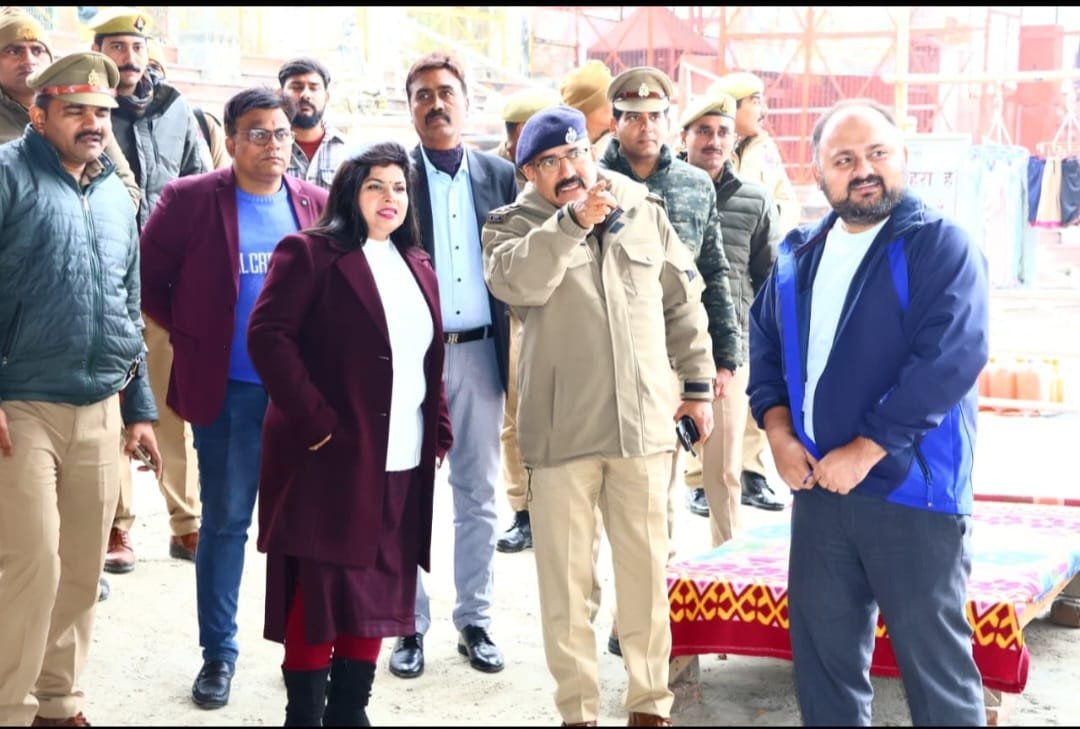 Administration alert about bathing in Ganga on Paush Purnima, took stock of security arrangements at Brajghat IMAGE CREDIT TO POLICE