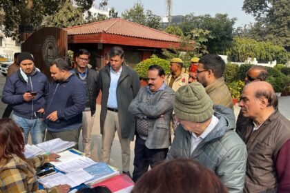 Special Intensive Revision Programme-2026: Chief Electoral Officer Navdeep Rinwa inspected the work of BLOs at polling stations IMAGE CREDIT TO INFORMATION DEPARTMENT
