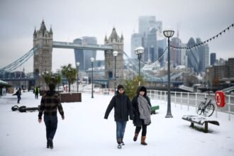 Alert of severe cold and snowfall in Britain, huge drop in temperature in many areas including London IMAGE CREDIT TO REPORTER