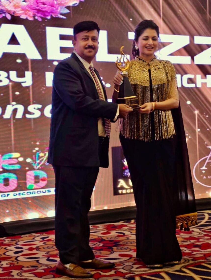 DPS Play School received the highest honor of excellence in education, Best School Award from actress Bhagyashree IMAGE CREDIT TO SCHOOL