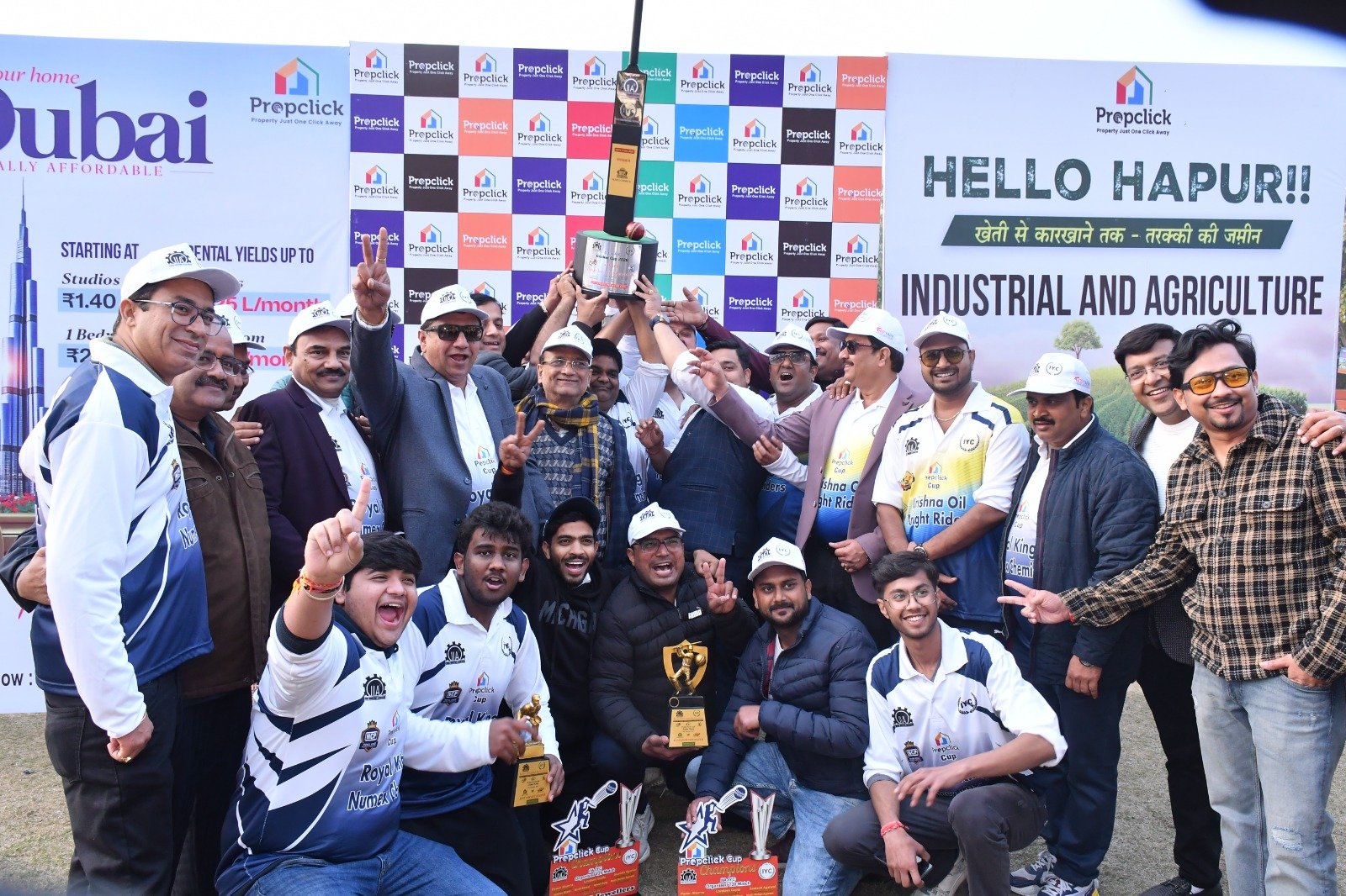 Cricket becomes the friendship ground of entrepreneurs IMAGE CREDIT TO REPORTER