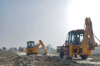 GDA's strict action against illegal construction and colonies in Zone 03 IMAGE CREDIT TO AUTHORITY