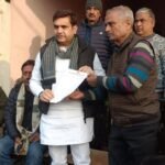 Public toilets forcibly closed in new grain market, traders and farmers angry IMAGE CREDIT TO REPORTER