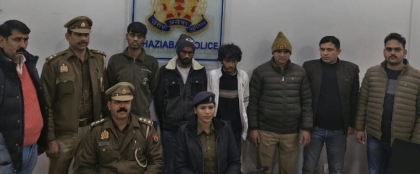 Sihani Gate Police Reveals Robbery in Few Hours, 3 Robbers Arrested IMAGE CREDIT TO POLICE