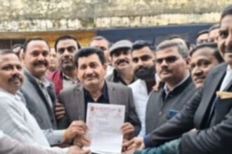 In protest against the UGC Bill, members of the Savarna community held a strong demonstration on the streets of Nagina and submitted a memorandum addressed to the President IMAGE CREDIT TO REPORTER