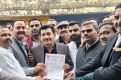 In protest against the UGC Bill, members of the Savarna community held a strong demonstration on the streets of Nagina and submitted a memorandum addressed to the President IMAGE CREDIT TO REPORTER