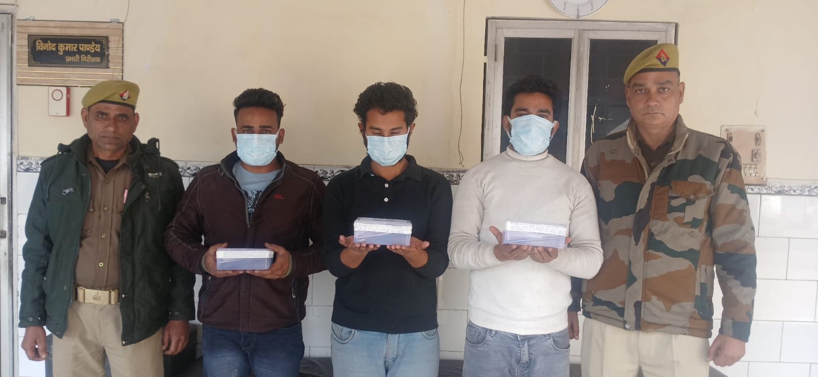 Friends posing as fake judicial officers commit cyber fraud of ₹5.30 lakh; three accused sent to jail IMAGE CREDIT TO POLICE