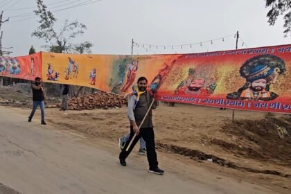 Grand procession of Baba Khatu Shyam sets off with an 1,100-foot-long banner, Jewar echoes with cheers IMAGE CREDIT TO REPORTER