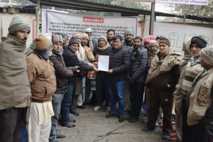 The indefinite sit-in continues for the 25th day, with public anger growing over the demand for toll removal. IMAGE CREDIT TO REPORTER