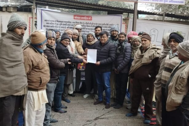 The indefinite sit-in continues for the 25th day, with public anger growing over the demand for toll removal. IMAGE CREDIT TO REPORTER