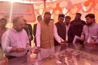 Deputy Chief Minister Brajesh Pathak visits Hapur: Inspects construction of police lines and district jail, provides modern diagnostic facilities to hospital IMAGE CREDIT TO INFORMATION DEPARTMENT
