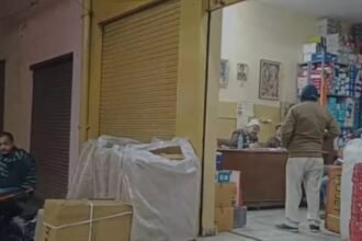 GST tightens its grip on footwear business, raids two shops in Bhagwati Ganj till late night IMAGE CREDIT TO REPORTER