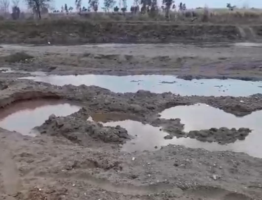 Illegal mining racket flourishes in Nagina due to nexus between Khaki and Khadi IMAGE CREDIT TO REPORTER