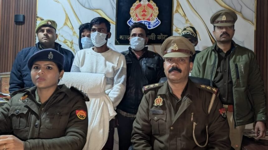 Sihani Gate police arrested four e-rickshaw thieves IMAGE CREDIT TO POLICE