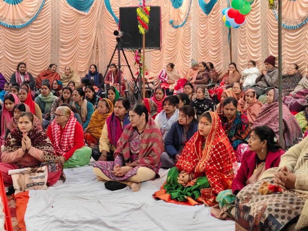 श्रीमद्भागवत कथा का सातवां दिन : सुदामा चरित्र और श्रीकृष्ण की लीलाओं से भावविभोर हुए श्रद्धालु 2 WhatsApp Image 2025 12 25 at 7.01.06 PM 9