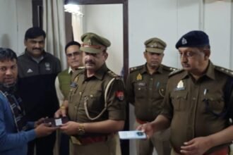 GRP police recovered 122 missing mobile phones and handed them over to their owners IMAGE CREDIT TO POLICE