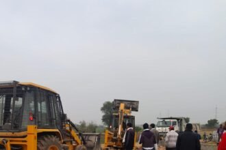 Major action in Bhnauta village: Greater Noida Authority demolished 30,000 sq. meters of illegal construction, freeing land worth ₹60 crore IMAGE CREDIT TO AUTHORITY