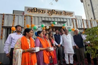 Greater Noida Industrial Development Authority has started the first labor welfare center in Ecotech 3. The center was inaugurated by MLA Tejpal Nagar. IMAGE CREDIT TO AUTHORITY