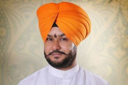 Astrologer and Vastu consultant Bawa Ji (Ludhiana) said that Holashtak will begin from February 24; for eight days, marriages and auspicious activities will remain suspended IMAGE CREDIT TO ज्योतिष आचार्य एव वास्तु सलाहकार बावा जी लुधियाना वाले