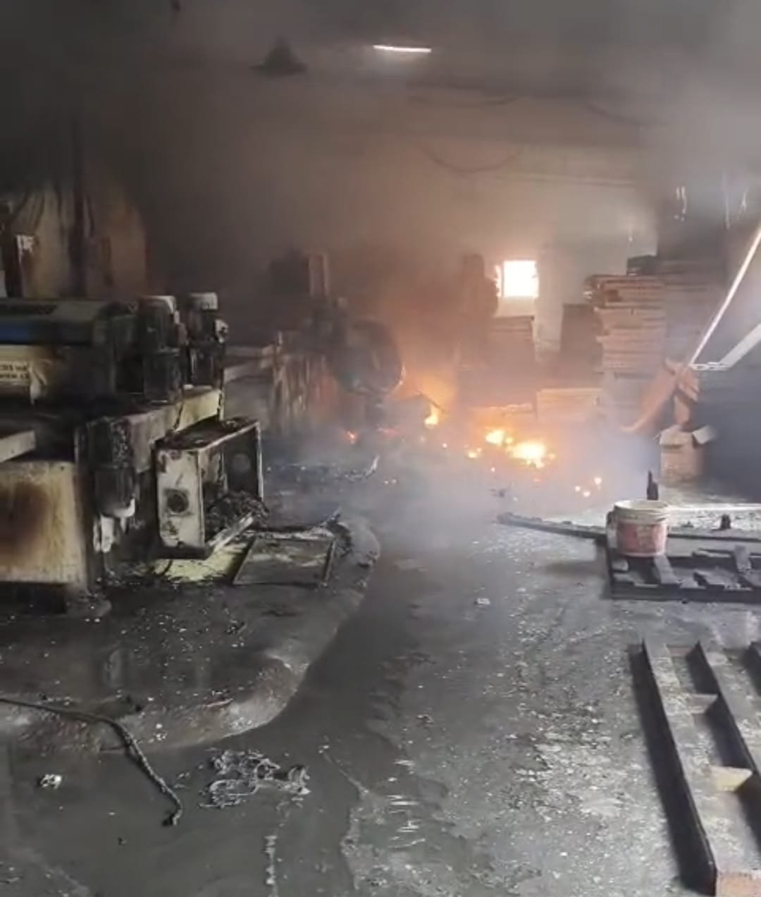 A fire broke out in a factory; the fire department arrived and brought it under control. IMAGE CREDIT TO दमकल विभाग