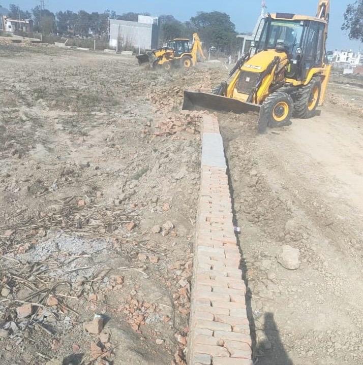 GDA’s ‘Yellow Claw’ operation in Modinagar: Illegal colonies developing on 52 bighas were demolished. IMAGE CREDIT TO AUTHORITY