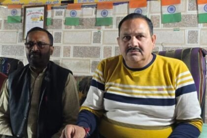 UP Working Journalists Union Intensifies Membership Drive in Nagina, Distributes ID Cards to Journalists IMAGE CREDIT TO यूनियन