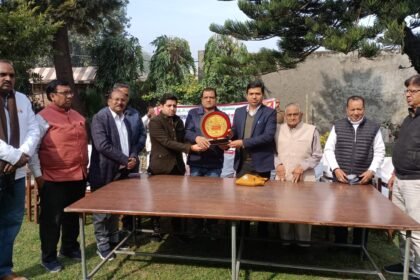 On the occasion of the 57th death anniversary of Babu Salek Chand Sangal, a tribute meeting was organized at VV Inter College. IMAGE CREDIT TO COLLEGE