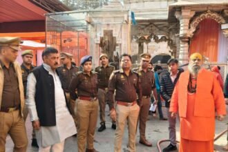 On the occasion of Mahashivratri, DCP City Dhaval Jaiswal visited Shri Dudheshwar Nath Temple to inspect the arrangements. IMAGE CREDIT TO POLICE