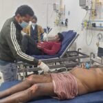 A major accident occurred in Shamli while destroying confiscated alcohol; two policemen and two watchmen were burned, with one in critical condition. IMAGE CREDIT TO POLICE & REPORTER