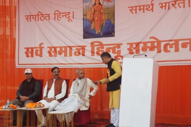 In its centenary year, the RSS (Rashtriya Swayamsevak Sangh) made a major call to action: at the Hindu Convention in Purvi Kidwai Nagar, emphasis was laid on unity, environmental responsibility, and social harmony. IMAGE CREDIT TO REPORTER