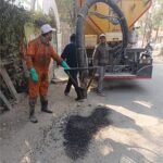 Pothole-Free Campaign: Ghaziabad Municipal Corporation Undertaking Patch Work with Machines IMAGE CREDIT TO NAGAR NIGAM