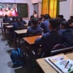 Live Broadcast of Prime Minister’s ‘Pariksha Pe Charcha’ Program, Students Watch Enthusiastically IMAGE CREDIT TO REPORTER