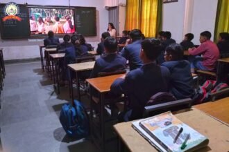 Live Broadcast of Prime Minister’s ‘Pariksha Pe Charcha’ Program, Students Watch Enthusiastically IMAGE CREDIT TO REPORTER