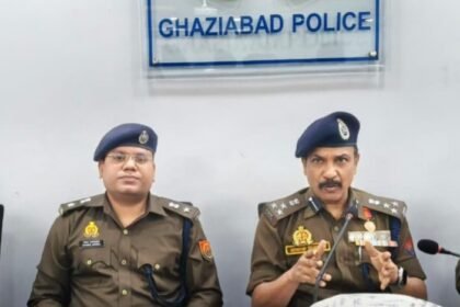 Operation Prahar: Large quantity of cannabis seized along with cash worth lakhs; three female accused and one male arrested IMAGE CREDIT TO POLICE