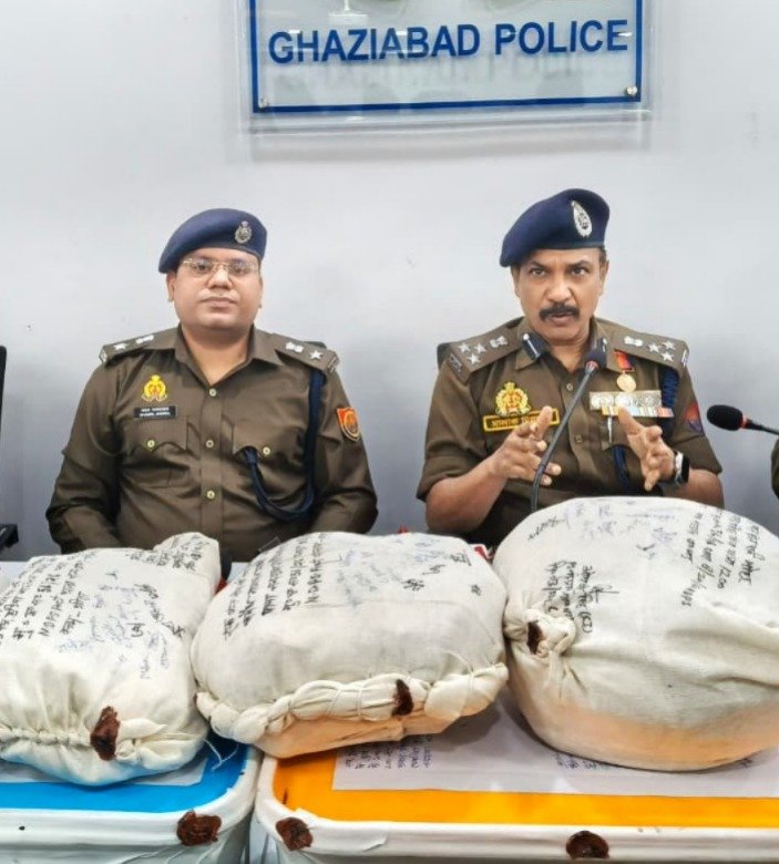Operation Prahar: Large quantity of cannabis seized along with cash worth lakhs; three female accused and one male arrested IMAGE CREDIT TO POLICE