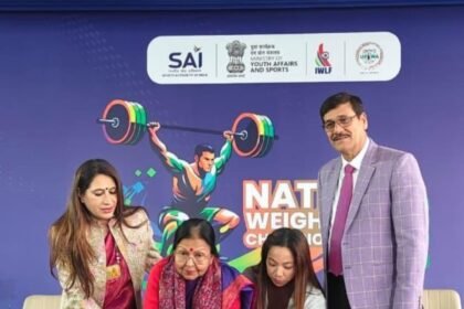 In Modinagar, the National Weightlifting Competition inaugurated, athletes from across the country displayed their strength IMAGE CREDIT TO REPORTER