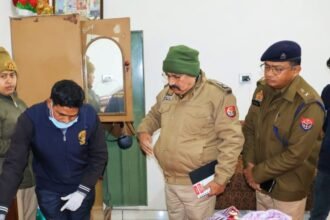 In the Bahadurgarh area, a married woman murdered by throat-slitting; case filed against husband and three others, theft story found to be misleading IMAGE CREDIT TO POLICE