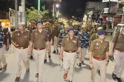 In view of the festivals, police conducted a foot march in Kairana, appealing for peace and harmony. IMAGE CREDIT TO POLICE