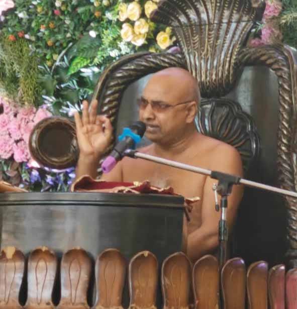 Explained the importance of temples and worship in Jainism. IMAGE CREDIT TO रिपोर्टर