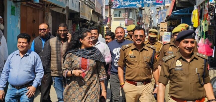 Administrative Inspection of Holi Procession Routes in Nagina; Special Vigilance Directed at Sensitive Locations IMAGE CREDIT TO POLICE