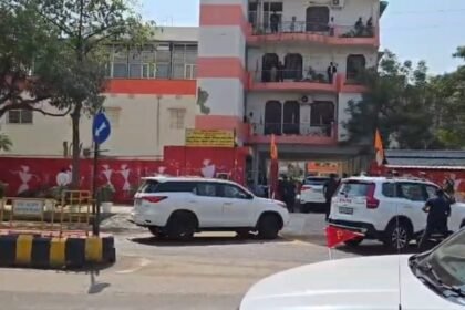 Uttar Pradesh Chief Minister Yogi Adityanath arrived in Ghaziabad and participated in the RSS meeting. IMAGE CREDIT TO REPORTER