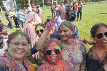 The Holi Milan celebration was joyfully celebrated at Sharda University. IMAGE CREDIT TO यूनिवर्सिटी
