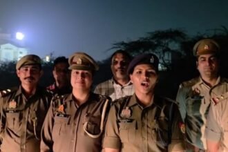 Crossing police arrested five cow smugglers in an encounter; two sustained bullet injuries. IMAGE CREDIT TO POLICE